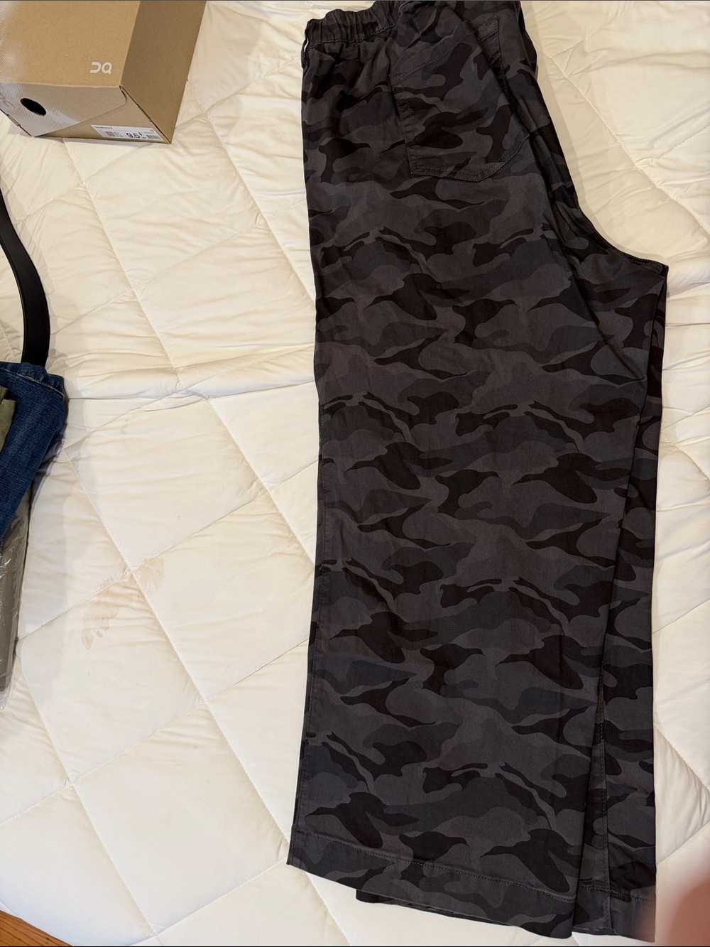 Women’s Gray Camo Drawstring Joggers - Picture 3 of 3